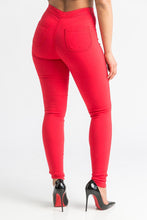 Load image into Gallery viewer, Fit Right Jeans